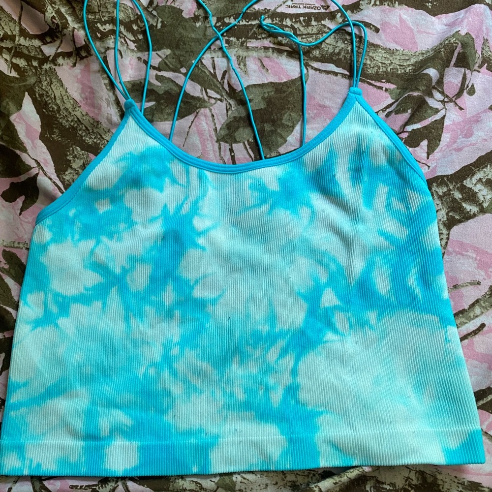 Womens crop tank top